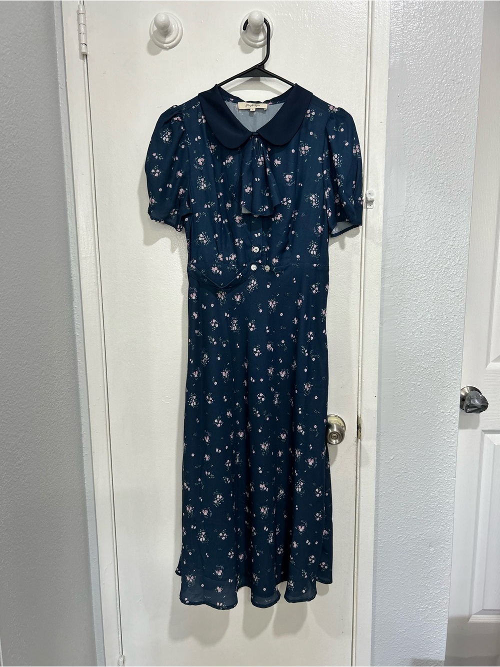 Navy Floral Tie-Neck Midi Dress with Puff Sleeves - Women's